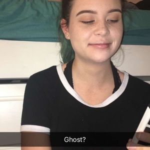 Meet your Posher, Alaina